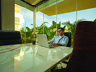 نماذج التحويلات الإلكترونية